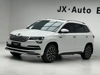 Škoda Karoq 2023