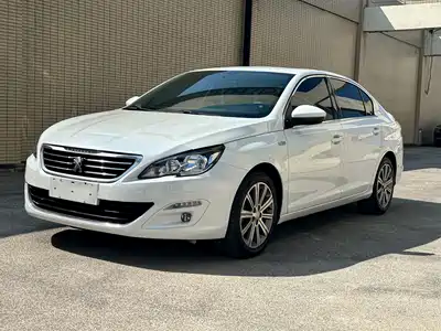 Peugeot 408 2015