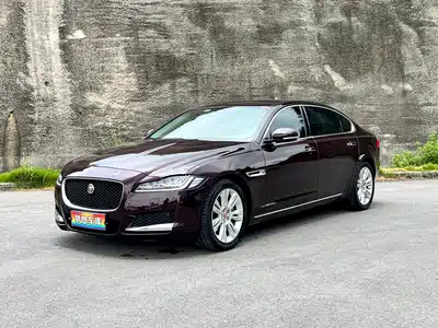 Jaguar XFL 2018