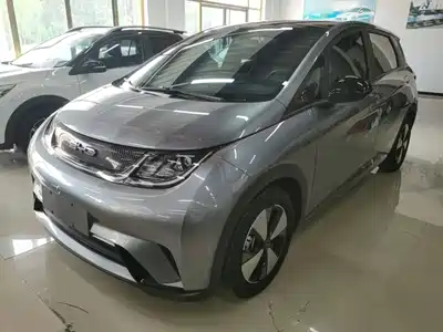 BYD Dolphin 2023