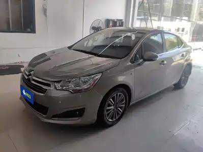 Citroën C4L 2015