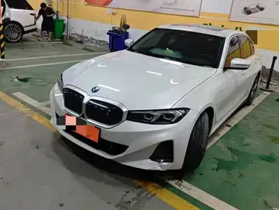 BMW i3 2023