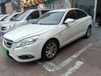 BAIC Senova D50 2016