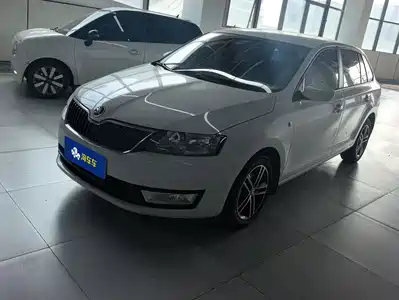 Škoda Rapid Spaceback 2017
