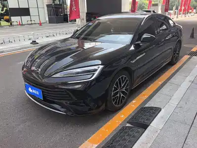 BYD Seal 07 DM-i 2024