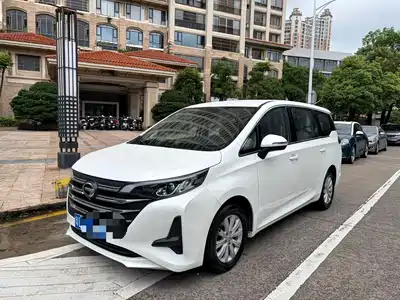 GAC Trumpchi M6 2021