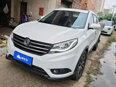 Dongfeng Fengguang 580 2017