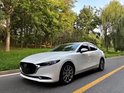 Mazda Mazda3 Axela 2022