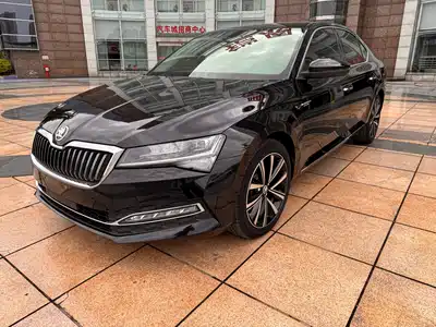 Škoda Superb 2023