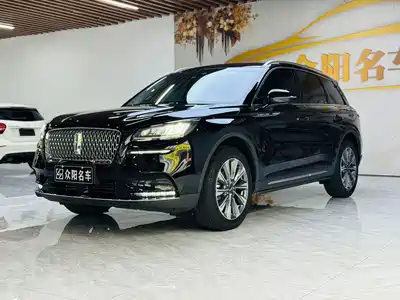 Lincoln Adventurer 2021