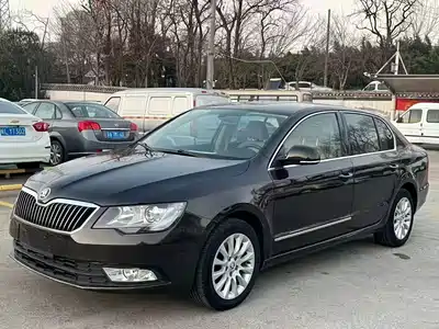Škoda Superb 2014