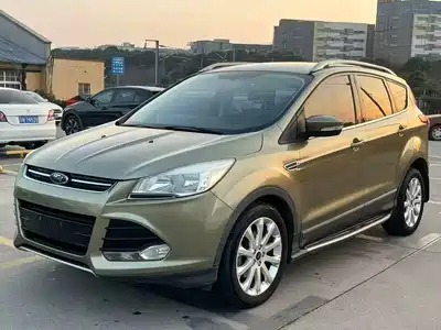 Ford Kuga 2015