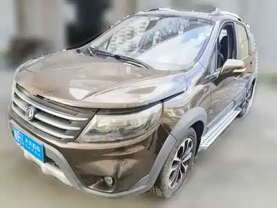 Dongfeng Fengxing Jingyi X5 2014
