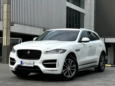 Jaguar F-PACE 2018