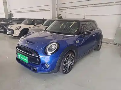 MINI MINI 2021