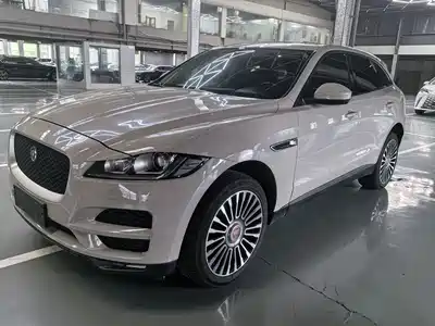 Jaguar F-PACE 2018