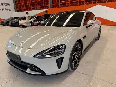 Xiaomi Auto SU7 2025