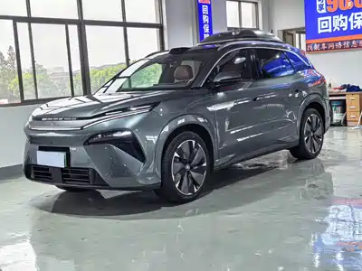 BYD Tang L 2025