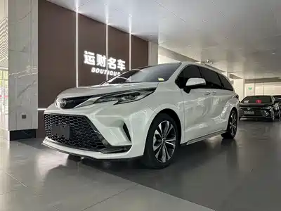 Toyota Granvia 2024
