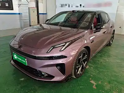 Lynk & Co 07 EM-P 2025