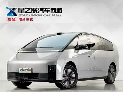 Li Auto MEGA 2025