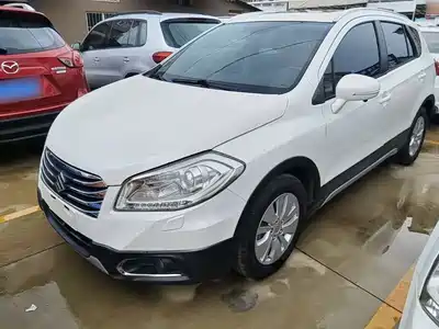 Suzuki SX4 S-Cross 2015