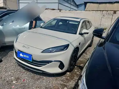 BYD Seal 06 DM-i Touring 2025