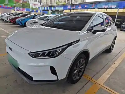 Geely Geometry C 2022