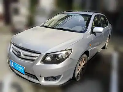 BYD L3 2013