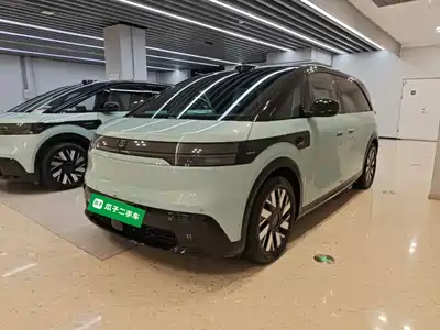 ZEEKR MIX 2026