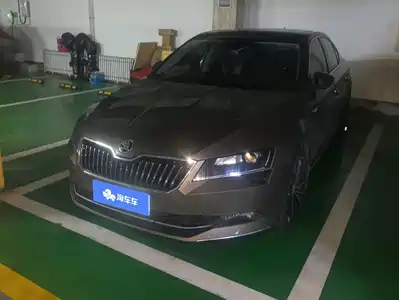 Škoda Superb 2017