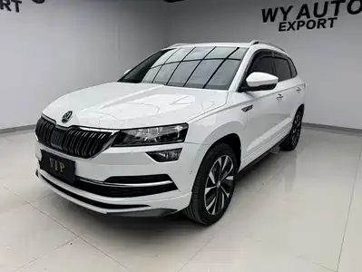 Škoda Karoq 2023