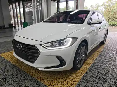 Hyundai Elantra 2019