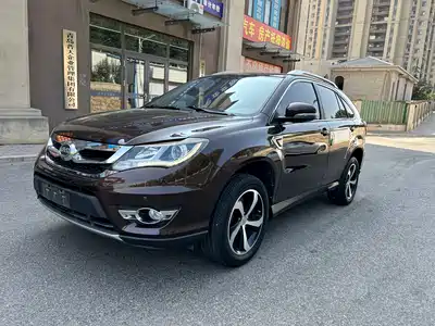 BYD S7 2015