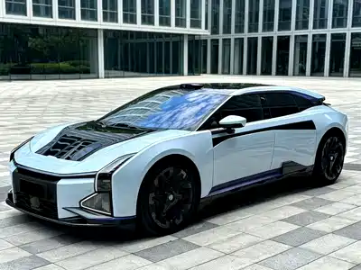 HiPhi Z 2023