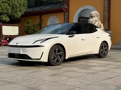 Lynk & Co 07 EM-P 2024