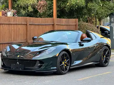 Ferrari 812 2023