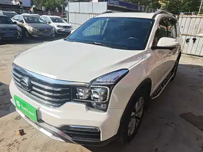 GAC Trumpchi GS8 2017