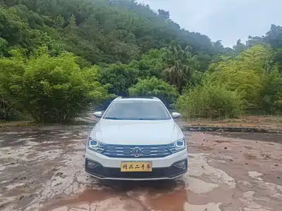 Volkswagen C-TREK 2019