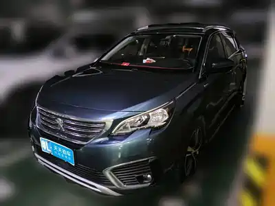 Peugeot 5008 2017