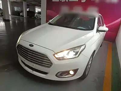 Ford Escort 2016