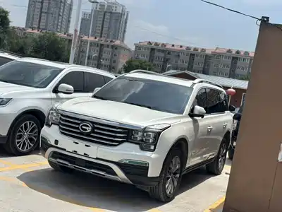 GAC Trumpchi GS8 2017
