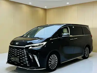 Lexus LM 2023