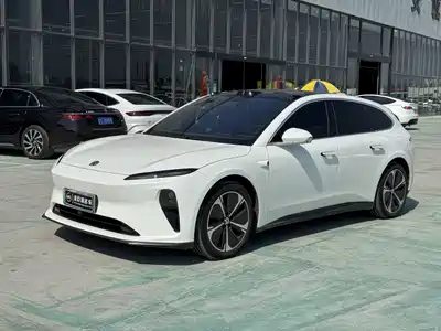 NIO ET5T 2025