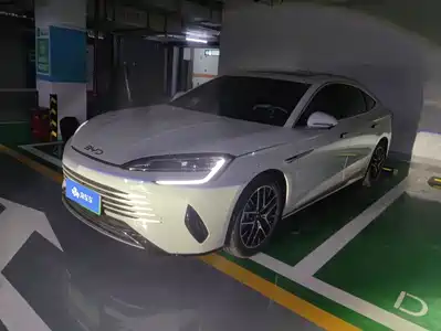 BYD Seal 07 DM-i 2024