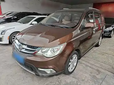 Baojun 730 2014