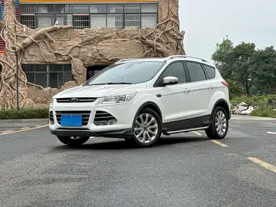 Ford Kuga 2016