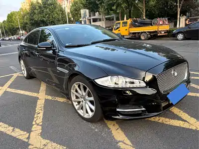 Jaguar XJ 2013