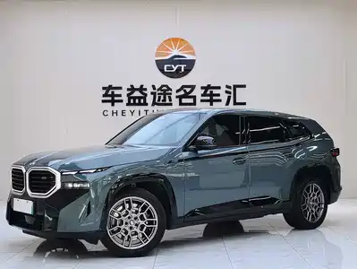 BMW XM 2025