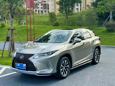 Lexus RX 2021
